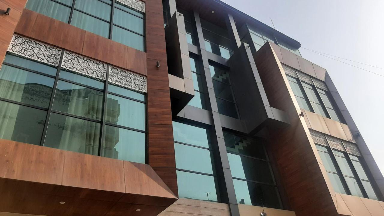 Hotel Hollywood Zirakpur Εξωτερικό φωτογραφία