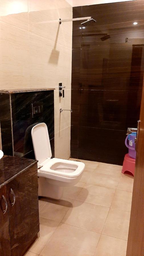 Hotel Hollywood Zirakpur Εξωτερικό φωτογραφία