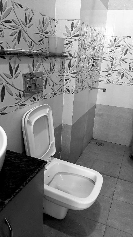 Hotel Hollywood Zirakpur Εξωτερικό φωτογραφία