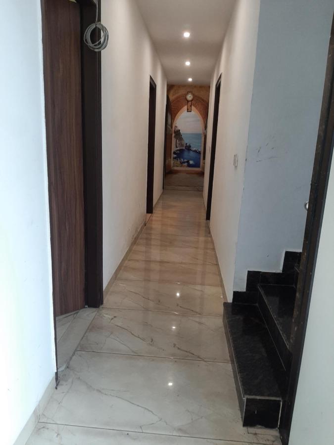 Hotel Hollywood Zirakpur Εξωτερικό φωτογραφία