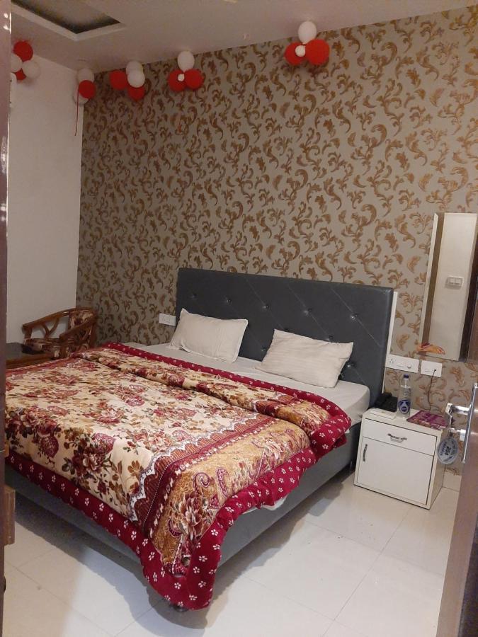 Hotel Hollywood Zirakpur Εξωτερικό φωτογραφία
